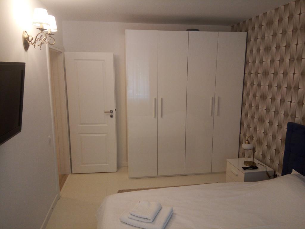 Lexy'S Apartment Brasov Exterior photo